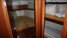 Beneteau Oceanis 43 Family